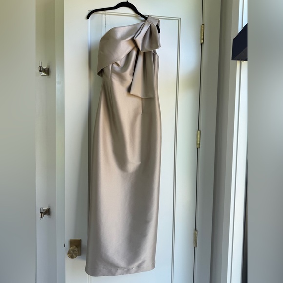 Sachin + Babi Bonnie One-Shoulder Dress Pewter - Picture 3 of 10